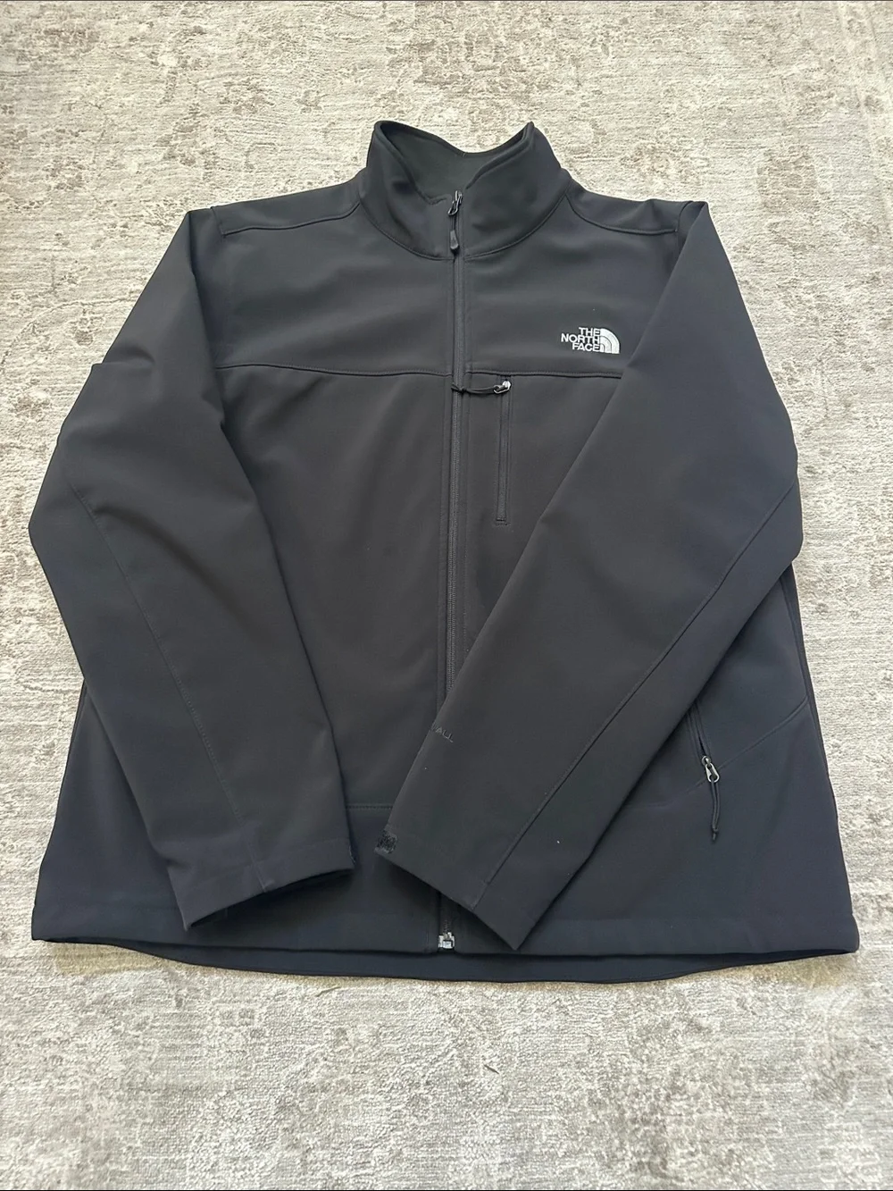 The North Face Men’s Large Black Apex  Jacket.